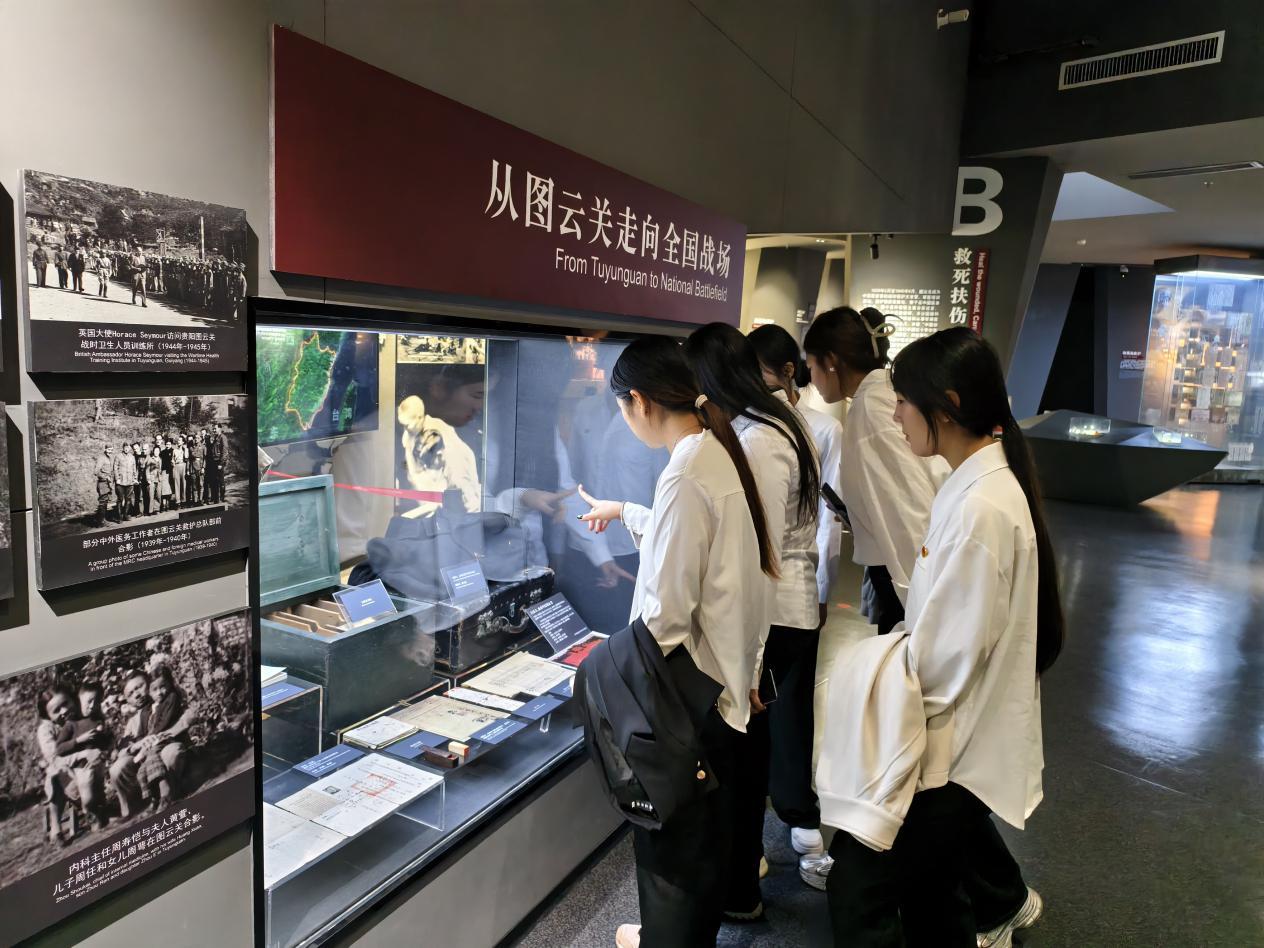 f09e7b74df44b3a8c8e0961b5c8f6b62